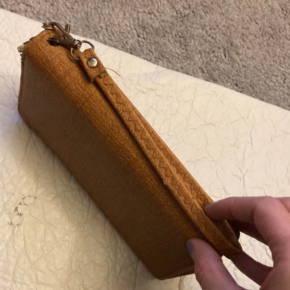 Tan/Brown 2 Zipper Pocket Wallet - Picture 7 of 7